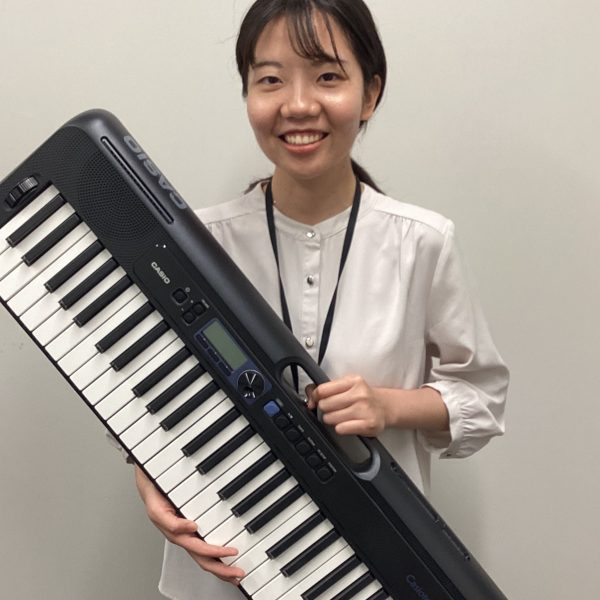 田中 花奈(たなか かな)<br />
<br />
桐朋学園大学修士課程ピアノコース修了。<br />
第25回日本ピアノ教育連盟ピアノ・オーディション全国大会入賞。<br />
第24回日本クラシック音楽コンクール全国大会第5位。<br />
第12回南関東ピアノオーディション、グランプリ及び神奈川県教育委員会教育長賞受賞。<br />
これまでにピアノを川染雅嗣、山﨑紫乃、金子恵の各氏に師事。ヤマハピアノ演奏グレード5級・指導グレード5級取得。
