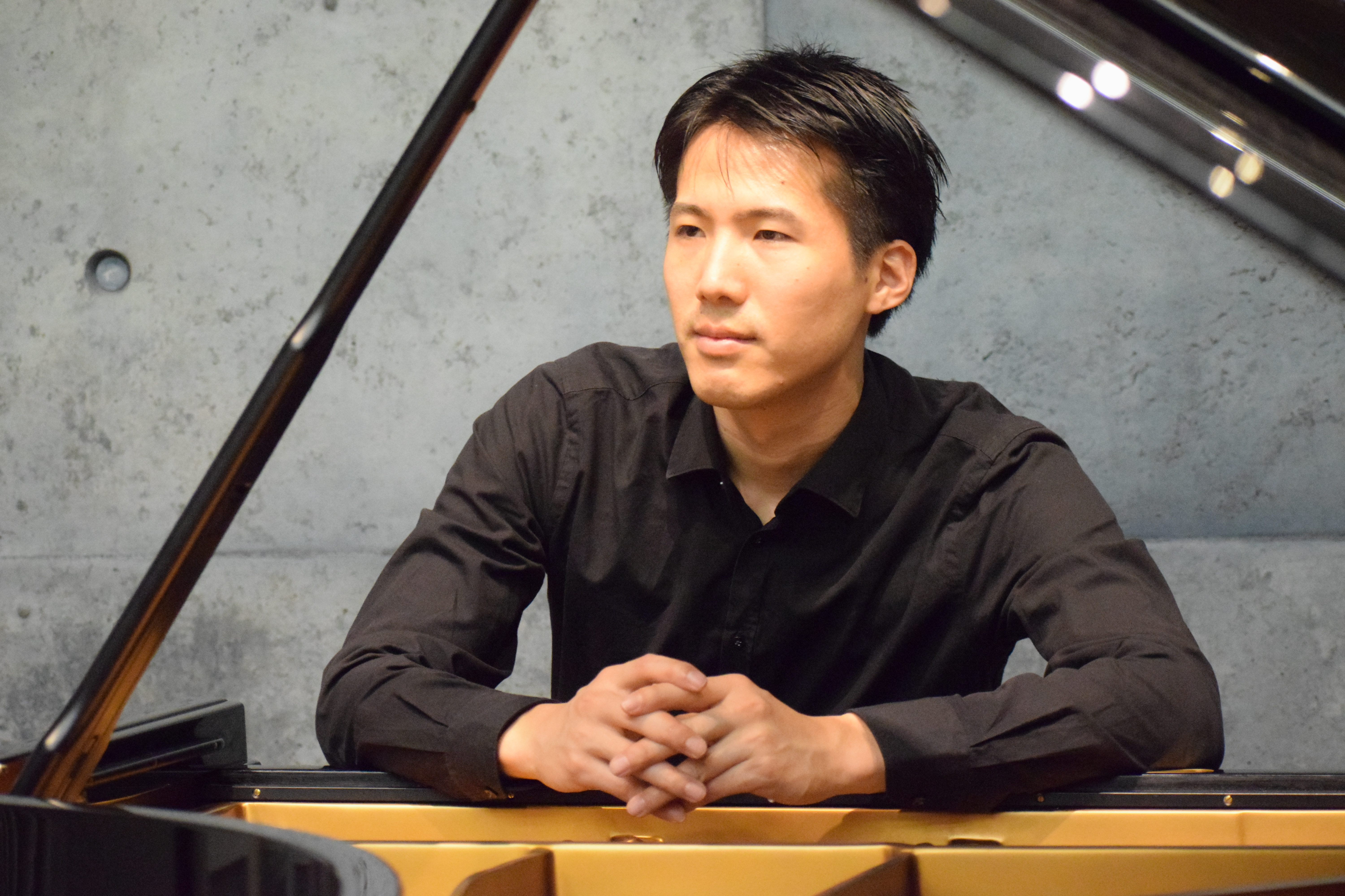 鈴木　孝佳（すずき　たかよし）　担当曜日:木曜日 講師プロフィール東京音楽大学ピアノ演奏家コース卒業。ドイツにて修士とドイツ国家演奏家資格を取得。スタインウェイコンクール第1位、リスト国際、ベートーヴェン国際コンクール出場。分かりやすく、楽しくをモットーにレッスン致します！ 鈴木　孝佳先生へインタビ […]