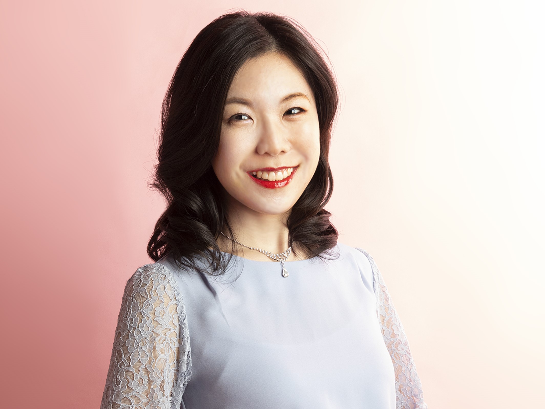 CONTENTSピアノ声楽中村　英里奈（なかむら　えりな）　担当曜日:火曜日 ピアノ 講師プロフィール幼少の頃からヤマハ音楽教室Jr.専門コースに在籍しピアノを学び、JOCフロアコンサートやコンクールにも多数出場。ヤマハ音楽能力検定指導グレード3級、ピアノ演奏グレード4級を取得。幼児音楽教室で指導し [&hellip;]