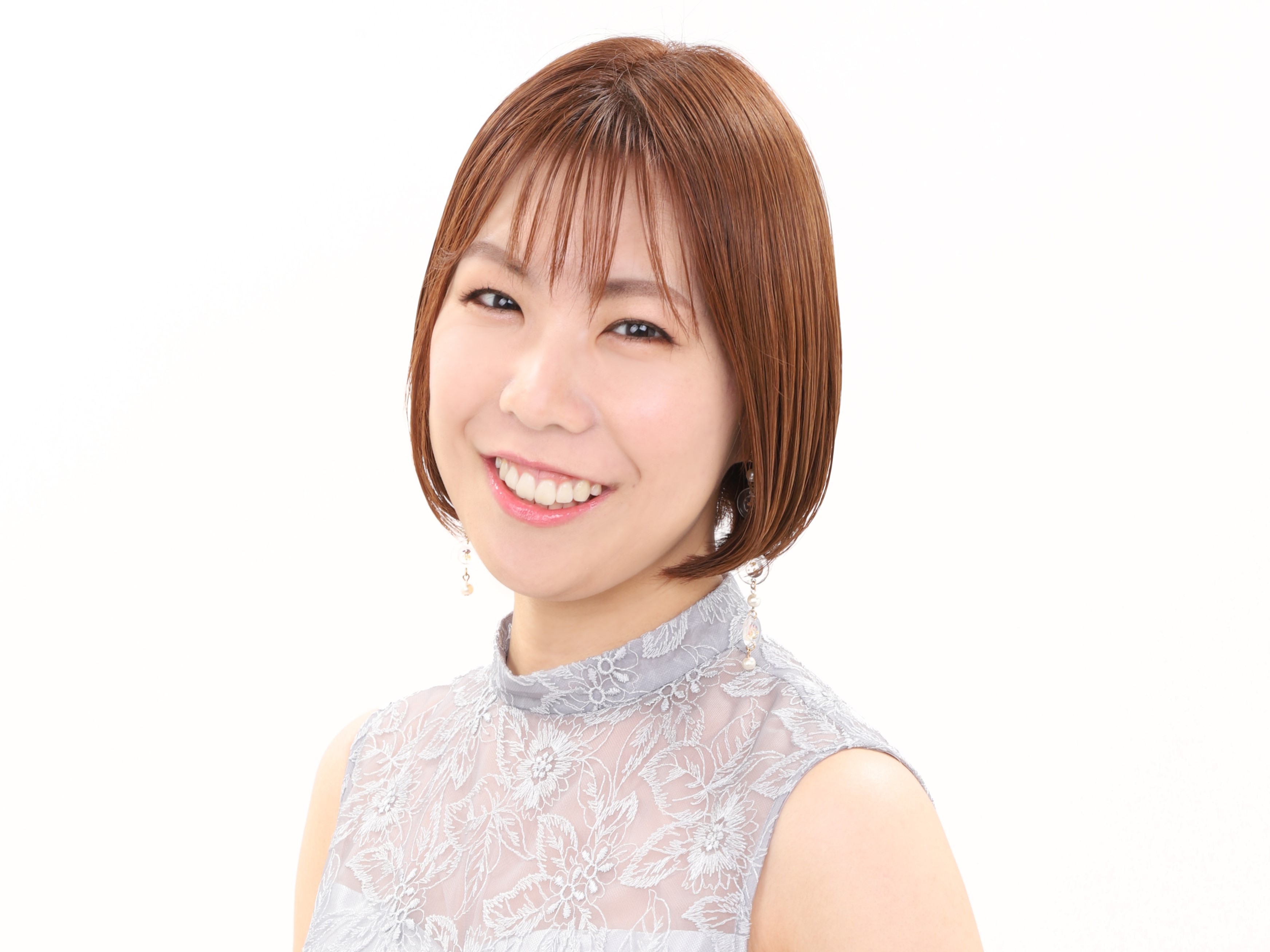 CONTENTSピアノ声楽中村　英里奈（なかむら　えりな）　担当曜日:火曜日 ピアノ 中村　英里奈先生へインタビュー 指導コースを教えてください。ピアノ、声楽です。得意とする演奏ジャンルや好きな音楽について教えて下さい！得意なジャンルはクラシックですが、JPOPや映画音楽を弾くのも好きです♪先生が楽 [&hellip;]
