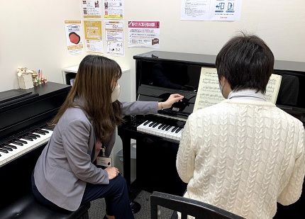 こんにちは、[http://www.shimamura.co.jp/ms-inage/index.php?itemid=9017#関:title=ピアノインストラクター関]です。 今回はピアノサロンにお通いいただいている会員様のインタビューをお届けします！]]お仕事帰りに通う男性の会員様にご協力いた […]