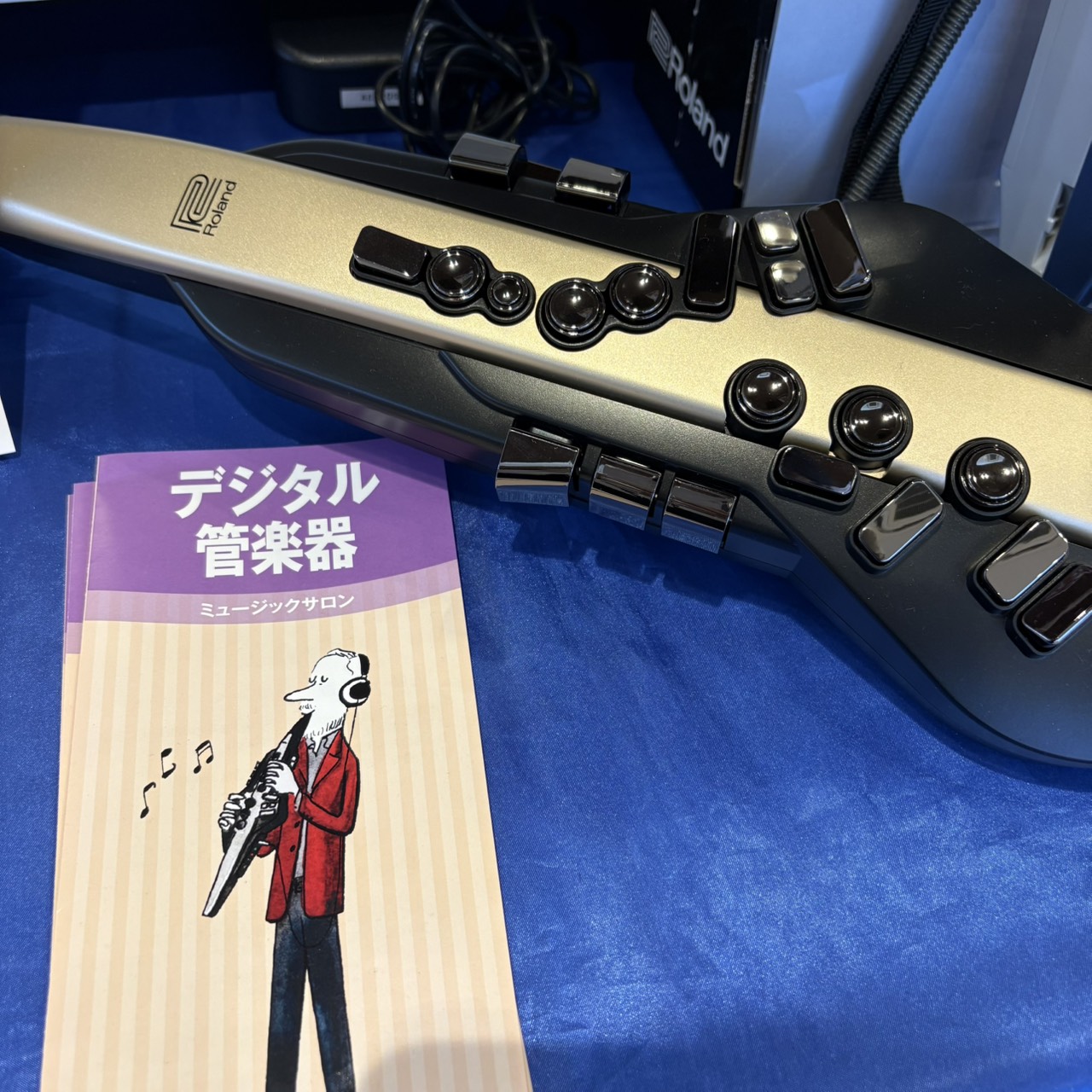 「サックスの音色に憧れるけれど、家で練習したら近所迷惑かも…」「息が続くか、体力的に心配…」そんなお悩みをすべて解決してくれる、最新楽器をご存知ですか？ヘッドホンをつなげば音漏れゼロ！軽い息でも本格的なサックスやフルートの音が鳴らせる「デジタル管楽器」の体験講座を、平日の昼間にゆったり開催します。全 [&hellip;]