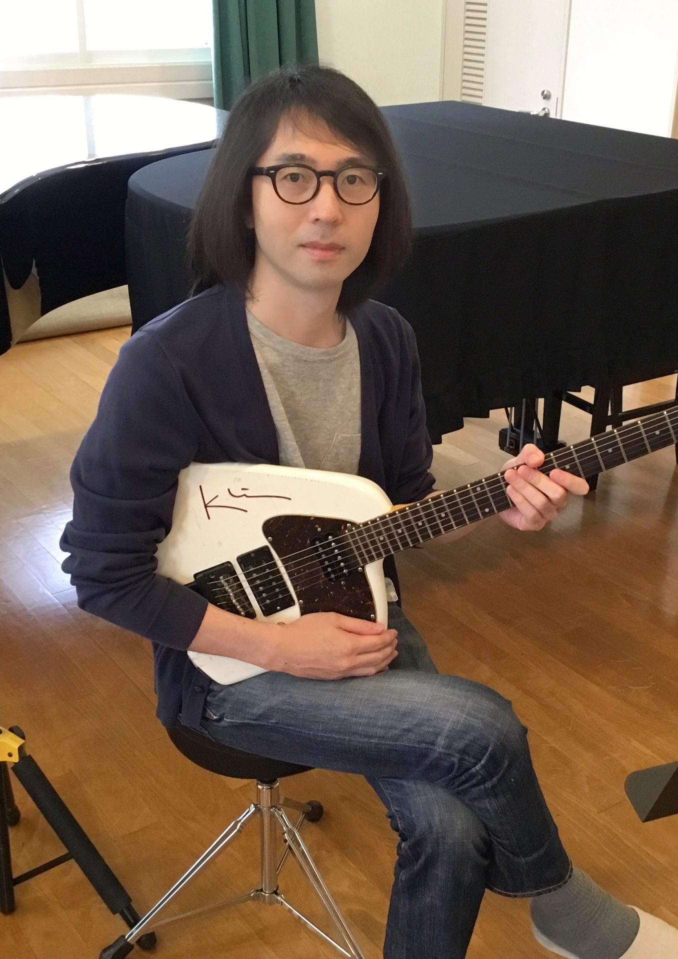 【ギター・キッズギター教室講師紹介】　杉山 健太郎