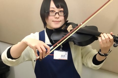スタッフ写真 渡部