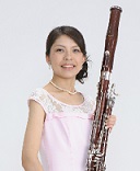 *鈴木　奈緒（すずき　なお） **講師プロフィール フェリス女学院大学音楽部　器楽学科卒業]]東京ミュージック&メディアアーツ尚美　ディプロマコース卒業]]ファゴットを井上俊次氏、井村裕美氏に師事 **楽器をはじめたきっかけなどを教えてください 5歳のときからピアノを習い始めました。ファゴットを始め […]