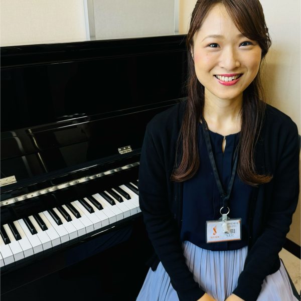 上田　南<br />
<br />
開講曜日・時間<br />
火・水・金・土・日<br />
平日　12:30～21:00<br />
土日祝　10:00～18:30