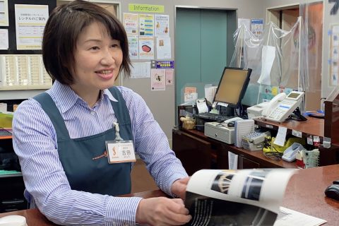スタッフ写真 総括店長 吉田