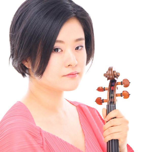 【プロフィール】<br />
黒田　由貴子（くろだ　ゆきこ）<br />
東京音楽大学バイオリン科卒業。桐朋学園大学大学院ヴァイオリン科修了(音楽修士)。桐朋学園大学院大学科目履修にヴィオラで在籍。<br />
【開講曜日】<br />
金曜日