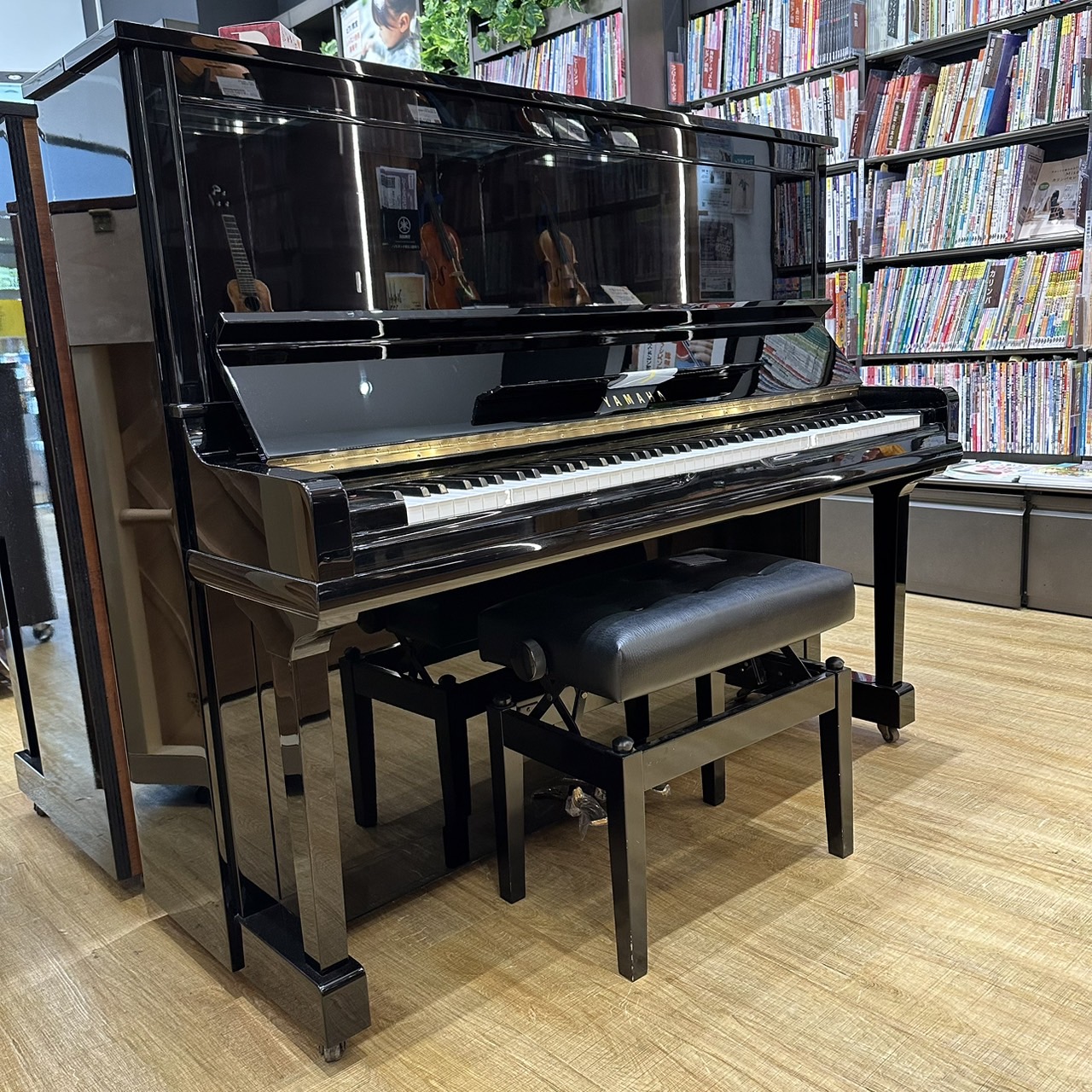 【中古アップライトピアノ】YAMAHA　U30A　＃4812915