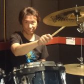 【講師紹介】ドラム教室　 関山 政宏（せきやま　まさひろ）