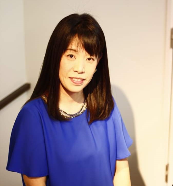 ピアノ教室　担当講師：清水 朋子（しみず　ともこ） 開講曜日：水・木・金 CONTENTS講師プロフィール講師コメントコース概要2025年9/30まで 夏の短期レッスン開催中！体験レッスンのお申込みお問い合わせ講師プロフィール 幼少よりピアノを始める。小さなお子様の基礎から大人の方まで長年の指導経験 […]