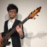 【講師紹介】エレキベース教室　 越阪部 智彦（おさかべ　ともひこ）