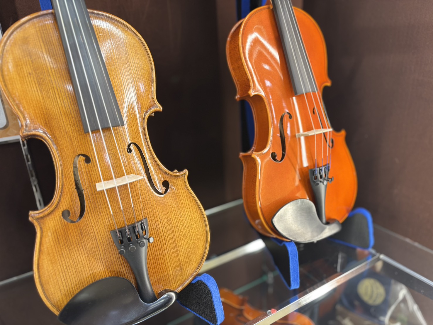 CONTENTS春のご入会キャンペーン実施中（～5/31）島村楽器のヴァイオリン教室の特徴講師紹介レッスン室＆待合室の様子体験レッスンの流れよくある質問お問い合わせ・体験お申し込み春のご入会キャンペーン実施中（～5/31） 憧れのヴァイオリン、今日からあなたのパートナーに。 優雅で美しい音色、一度は [&hellip;]