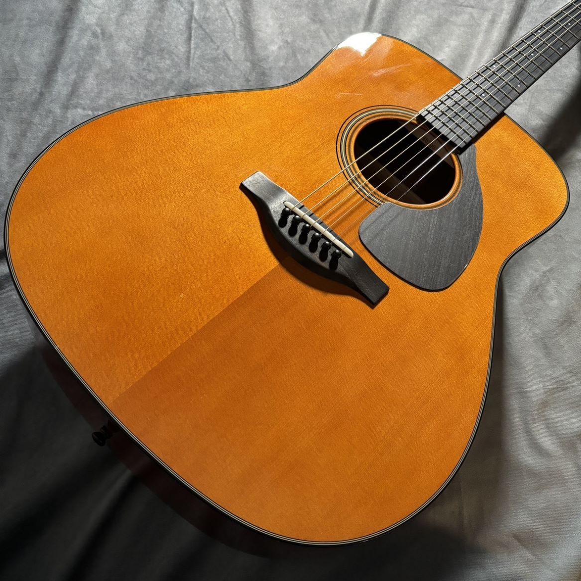 YAMAHA FG5 GLOSS Red Label【工房にて指板ひび割れ補修済のため特価！】【209,000円→189,000円】
