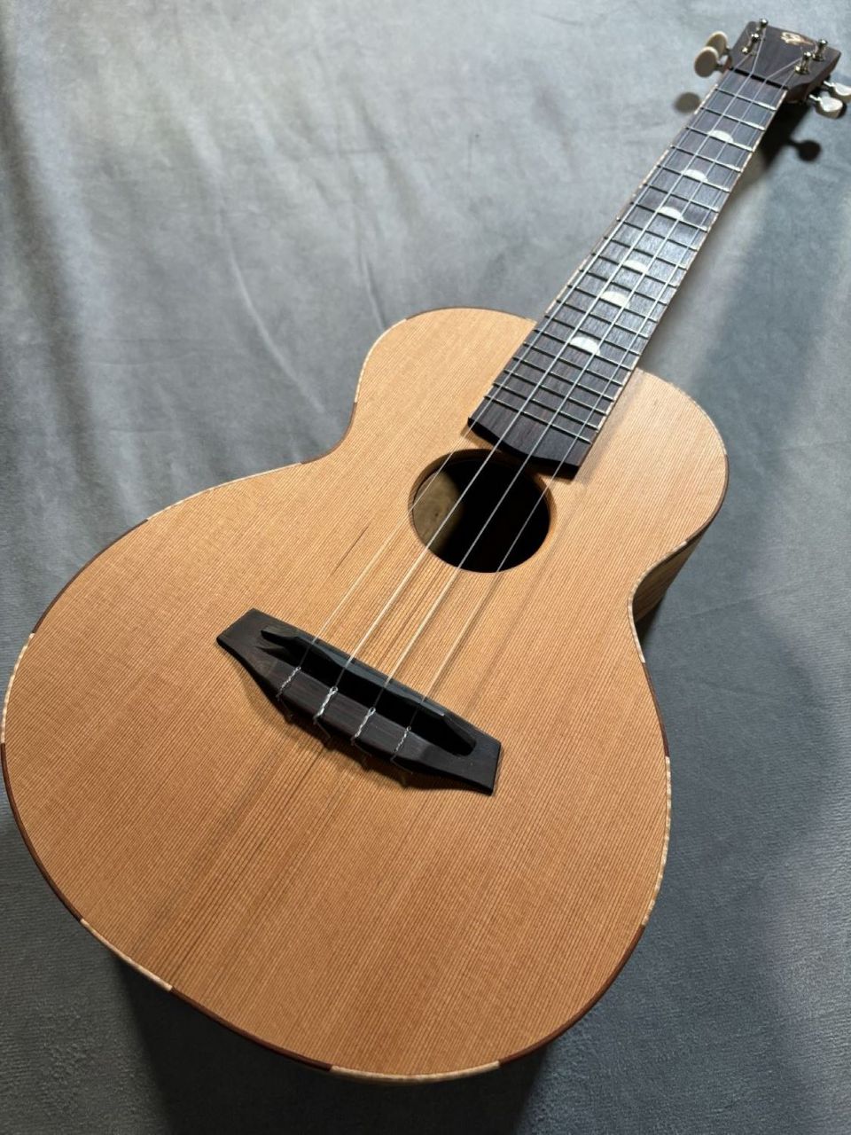 テナーウクレレMS Craft M’s CRAFT　MT-341【現物写真】【売切特価】