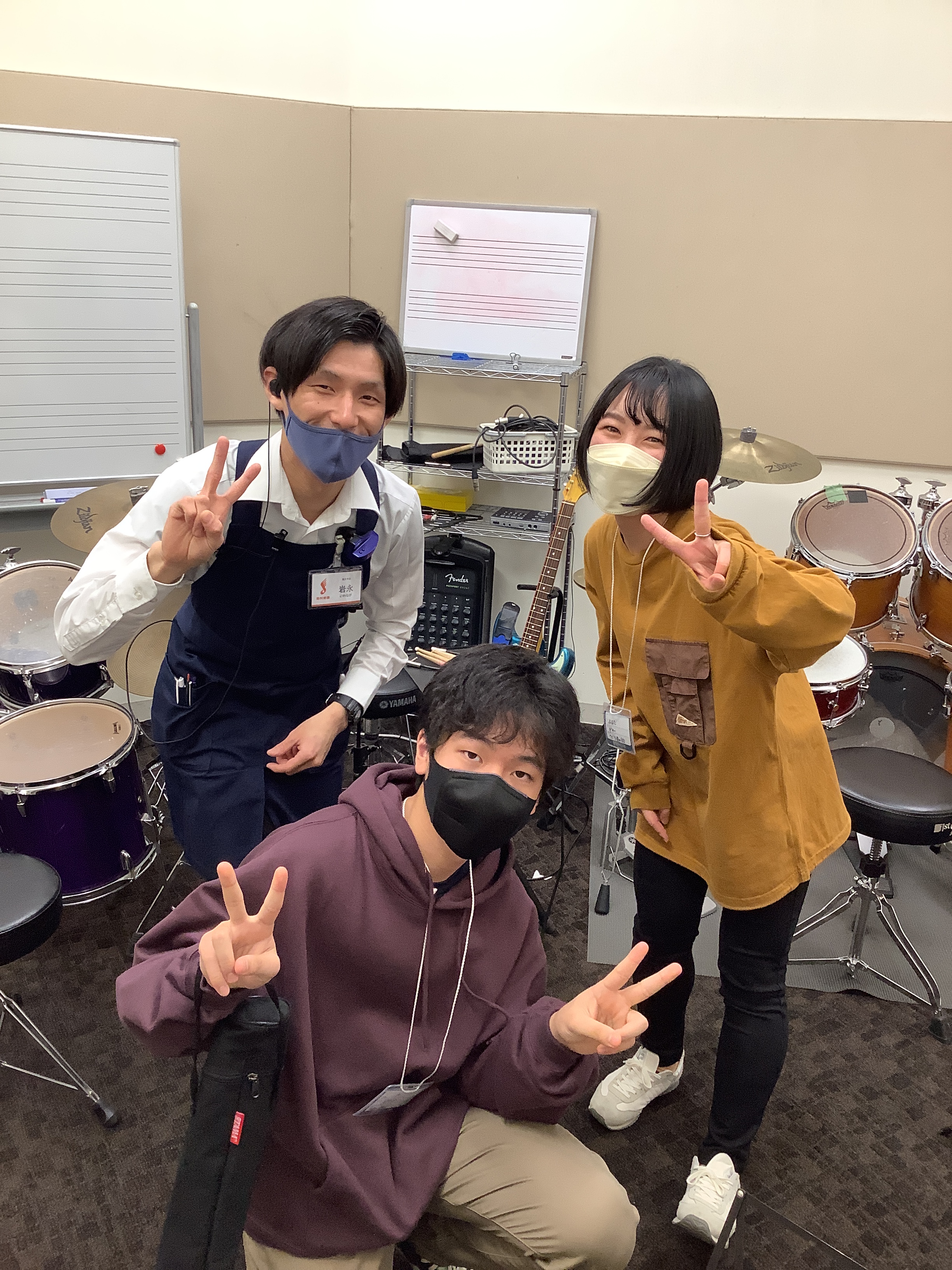 本日OPEN MIC CLUBを担当させて頂きました岩永です！2023年4月8日（土）に実施しました「OPEN MIC CLUB」の様子をお届けします！ 「OPEN MIC CLUB」って何？ 「OPEN MIC CLUB」とは、みんなで楽しく音楽を演奏し、1つの曲を完成させていこうというサークル活 […]