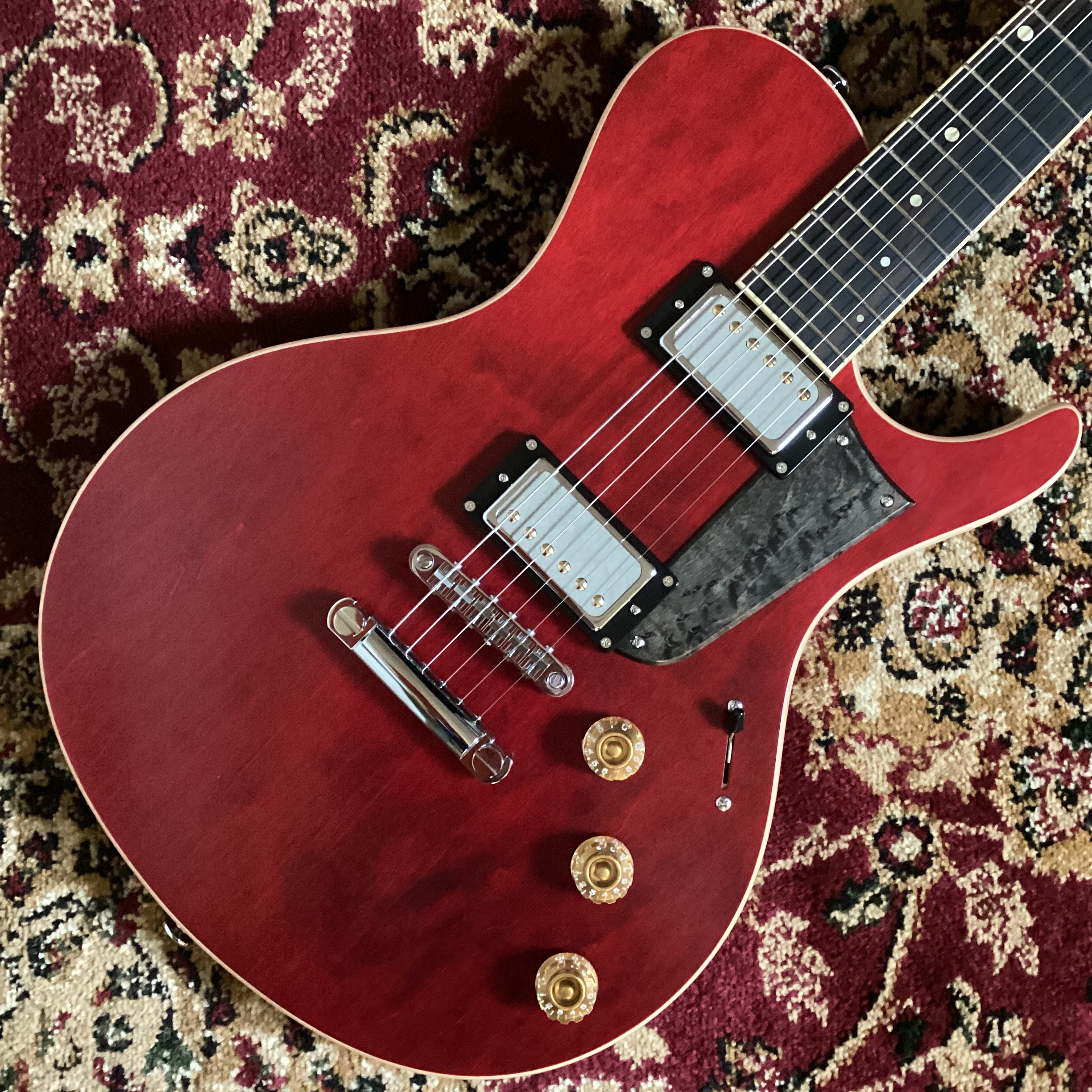 信州ギターとは ギター生産量日本一を誇る長野県、そのシェアは国内で実に50％以上であると言われています。 そんな信州の名産とでも言うべき逸品の数々を長久手店にて展示中です。 大盛況に終わった信州ギター祭り2025出展モデルも含め、大注目の信州ギター、一度お手に取ってみてください。 展示ラインナップ  […]