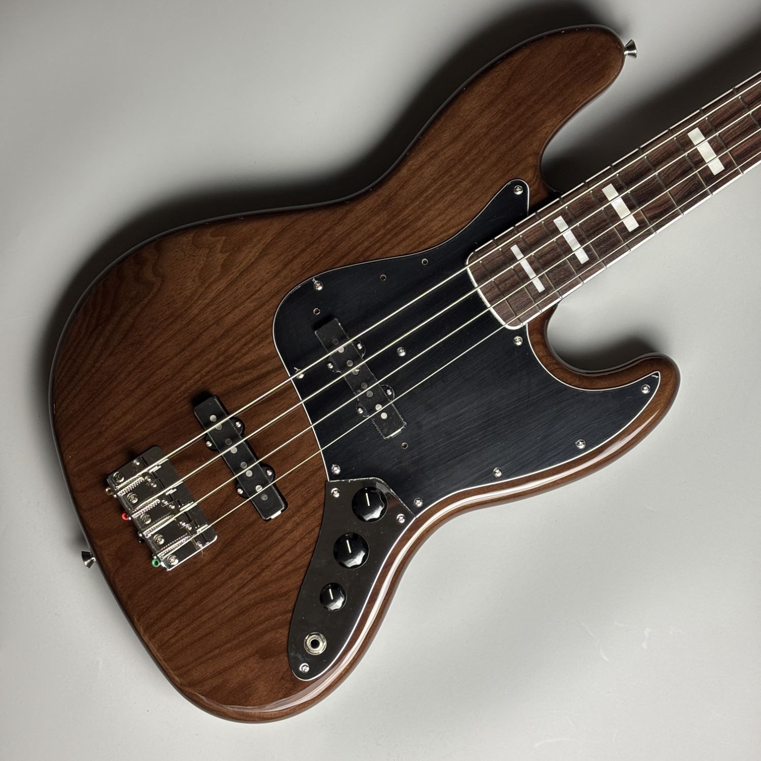 Fender FSR Collection Made in Japan Traditional 70s Jazz Bass