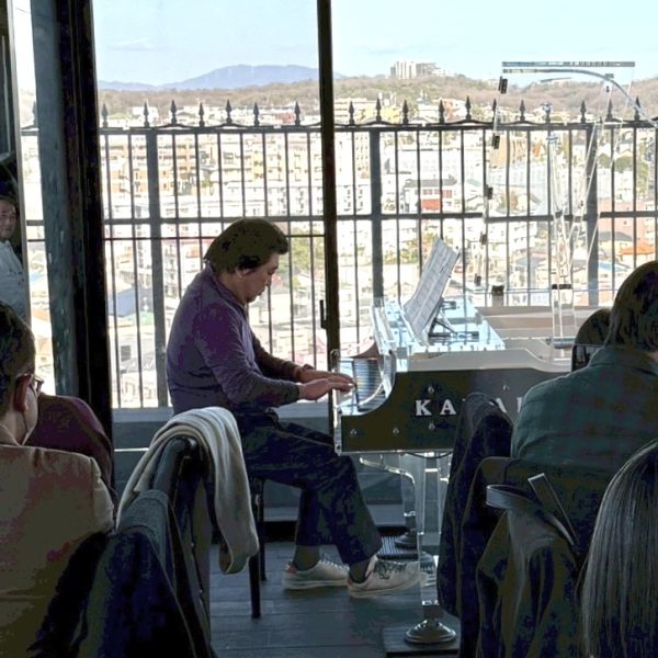 後半トップバッターのDさん！前回よりかなり難易度を上げた洋楽にチャレンジしましたが、とても安定感のある素敵な演奏でした🎶