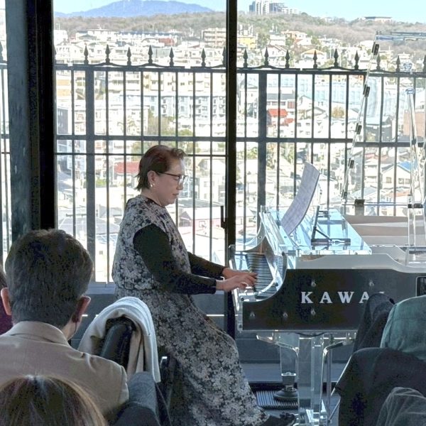 戦場のメリークリスマスを披露してくださったKさん！これまでもイベントにご参加いただいていますが、毎回着実にレベルアップされています✨