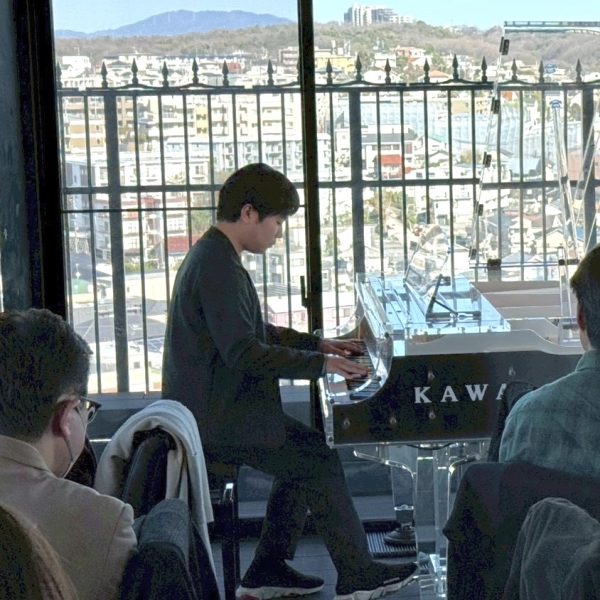 会場の雰囲気をガラッと変えたYさん！大好きな曲を愛情たっぷりに演奏していただき、客席を魅了されていました✨