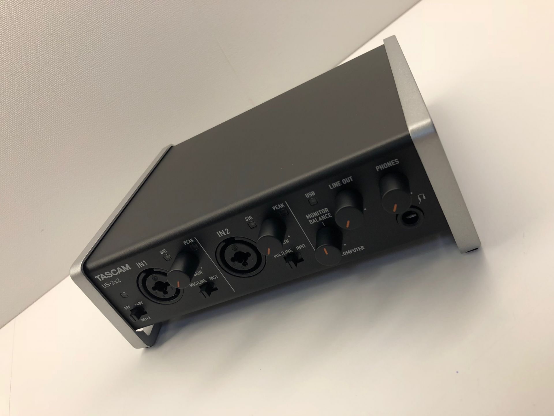 【DTM情報！】1万円台の良質オーディオインターフェイス！TASCAM US-2X2-CU展示しました！