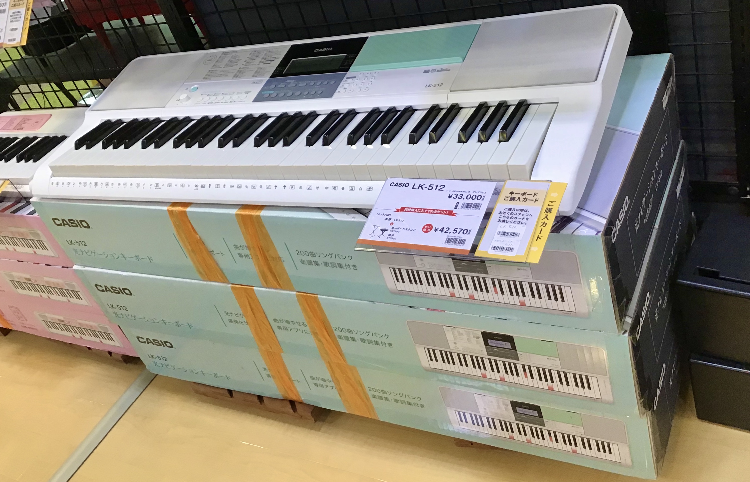 【入荷しました！】大人気CASIO LK-512入荷しました！