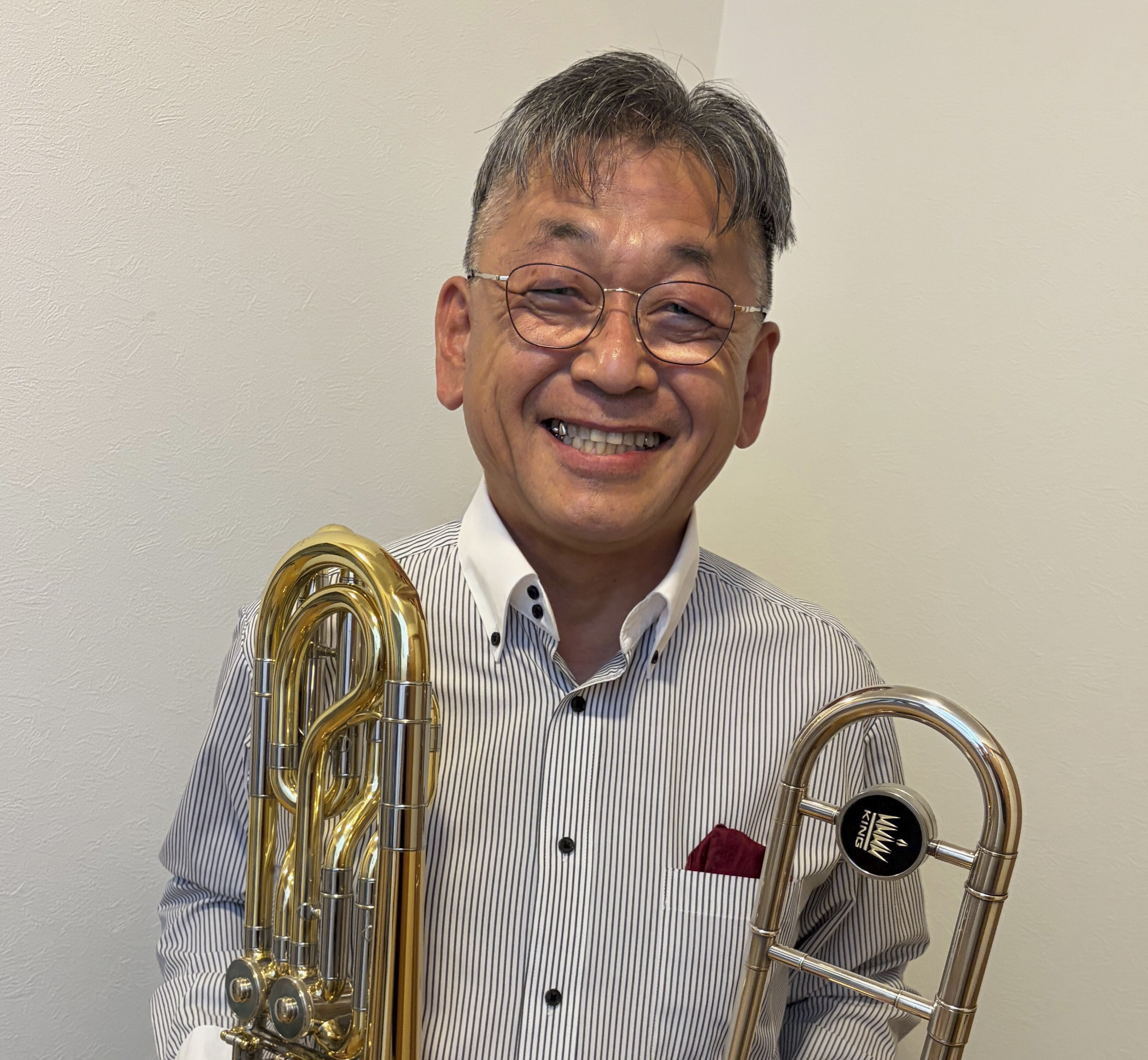 CONTENTS講師紹介講師プロフィール体験レッスンDAYお問い合わせ講師紹介 佐野 哲（さの てつ）先生 担当コース：トロンボーン稼働曜日：月 講師プロフィール 幼いころから、両親のお陰で様々な音楽に触れる機会に恵まれました。吹奏楽からビッグバンド、ジャズコンボ、ラテン、ソウル、ロック等を得意とし [&hellip;]