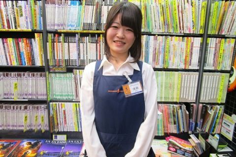 スタッフ写真 楽譜/管楽器アクセサリー/その他楽器 依田 ひとみ