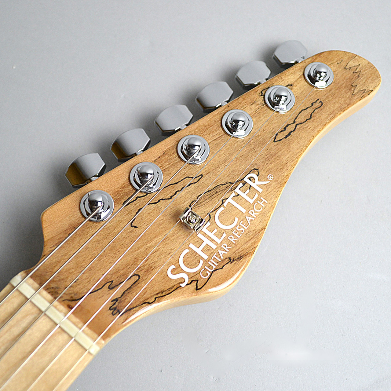 【新入荷情報】ショップオーダーモデルのシェクターギター2本入荷しました！