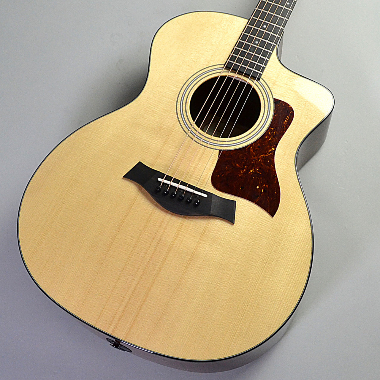 Taylor214ce Rosewood PLUS