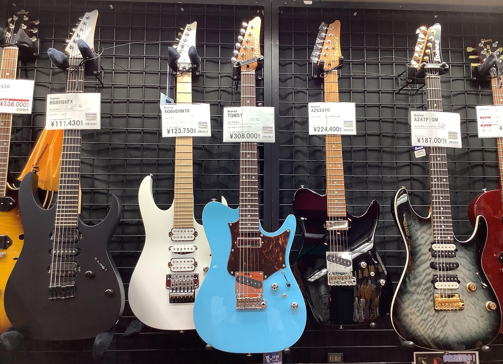 こんにちは、ギター担当の廣田です。当店で人気のIbanezのエレキギターのラインナップを紹介していきます。 どのモデルも個性的で魅力的なモデルばかりですので是非、店頭でお試しください♪ 「分割手数料無料ショッピングクレジットキャンペーン」もご利用ください！ ハードロック＆ヘビーメタル系ギター買取強化 […]