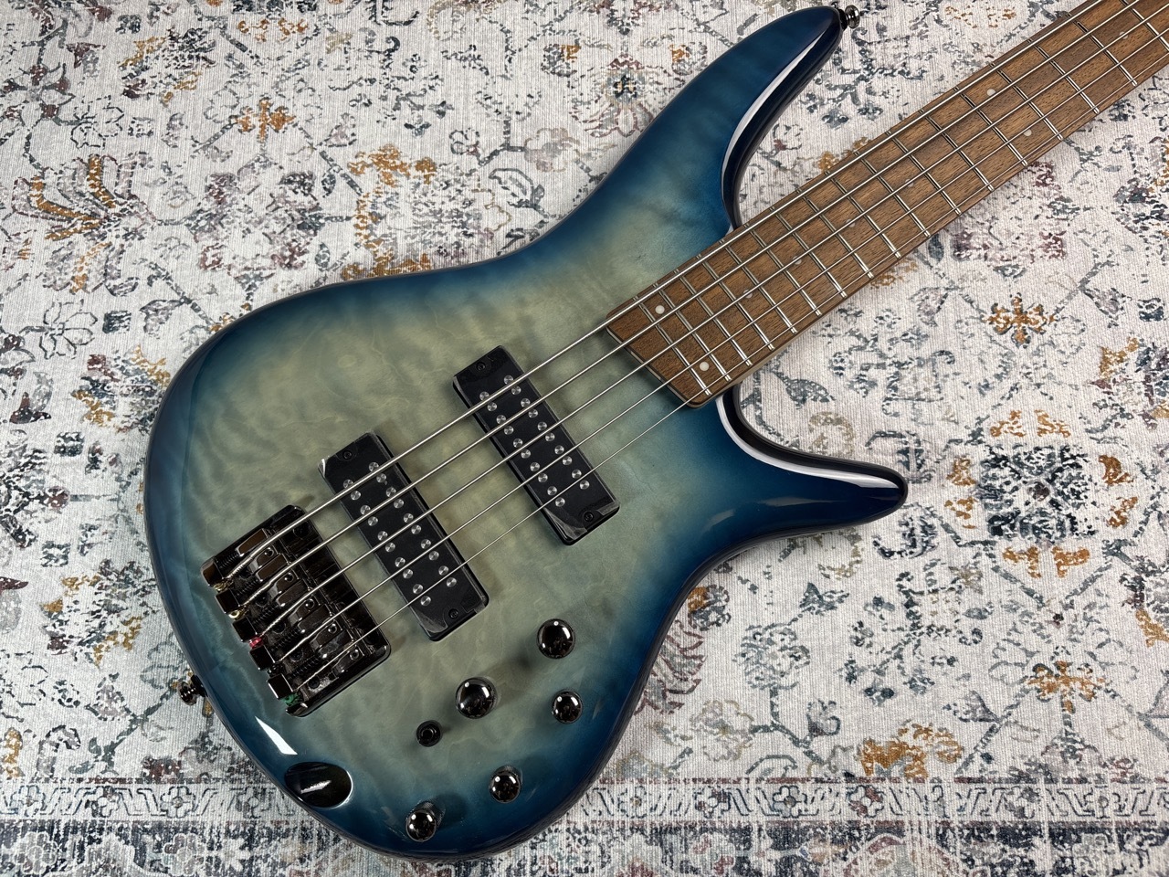 IbanezSR405EQM Stained Cosmic Blue Starburst