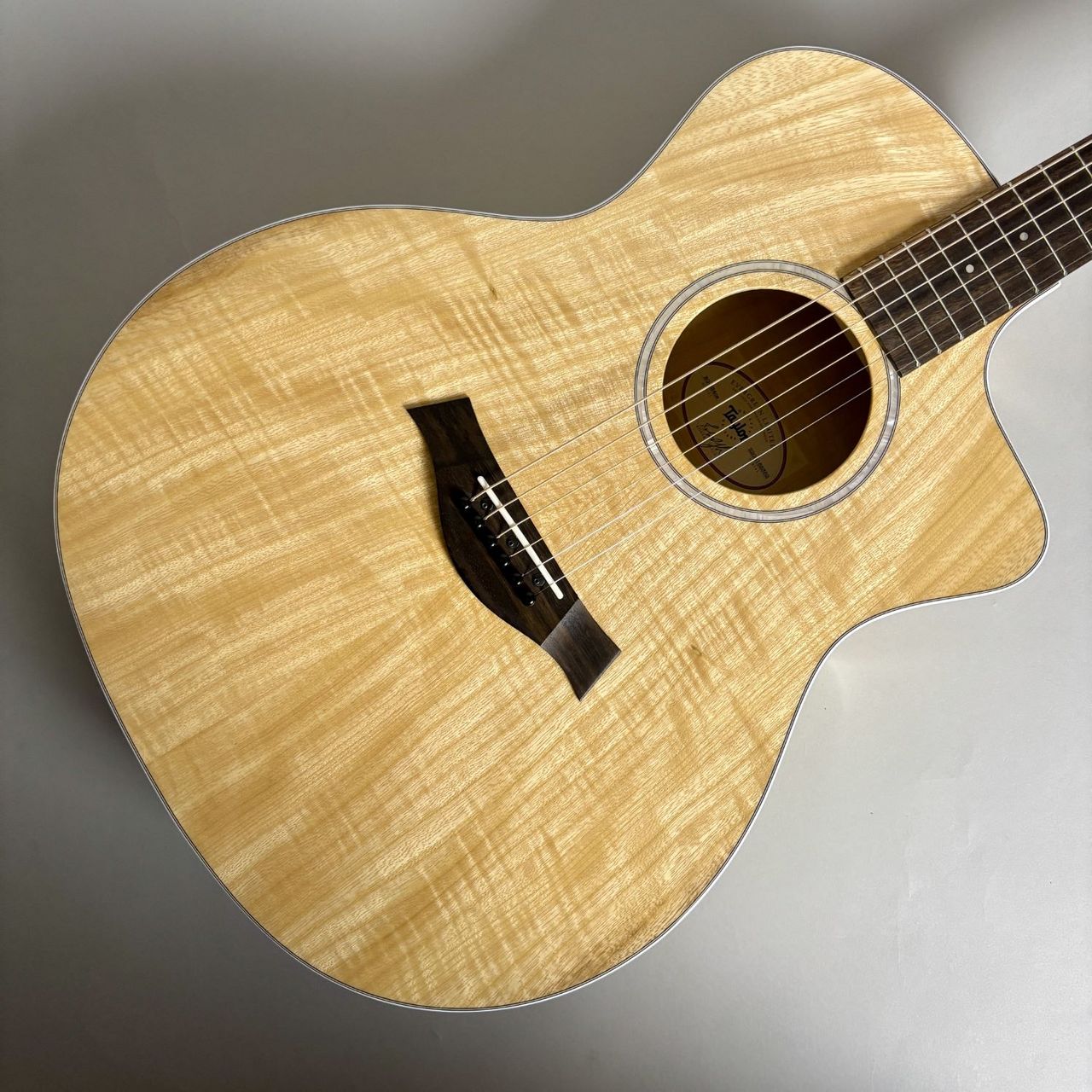 TaylorEG-224ce Urban Ash 