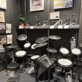 専門スタッフが電子ドラム選びをサポートさせて頂きます！