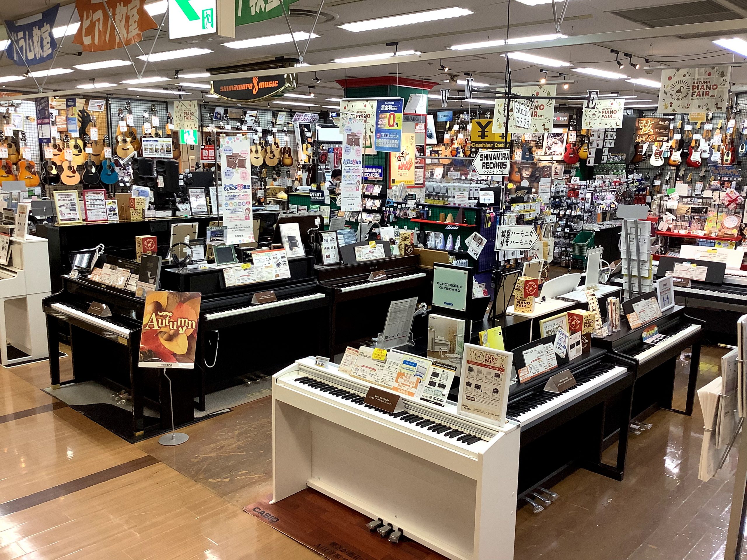 島村楽器長岡店　ピアノ