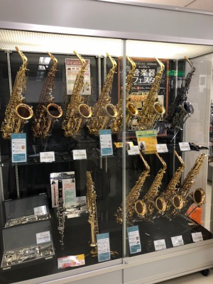 こんにちは！島村楽器 長崎駅前店 管楽器テクニカルアドバイザーの武田です。]]新商品入荷お知らせ、度々更新される店頭ラインナップなどなど…　管楽器の情報を見逃してはいませんか！？]]これまで掲載したページをどどん！とまとめてみました。 このページを見れば、管楽器の情報収集は完ぺき☆　是非ご覧ください […]