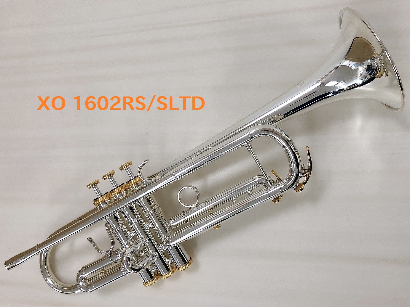 ===z=== [!!管楽器の総合案内ページはこちらをチェック☟!!] [https://www.shimamura.co.jp/shop/nagasaki-ekimae/winds-strings/20171104/95:title=] *XO　1602RS/SLTD |*ブランド|*商品型名|* […]