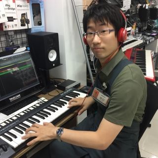 スタッフ写真 DAW周辺機器,PA機器,ドラム,楽譜担当 田口