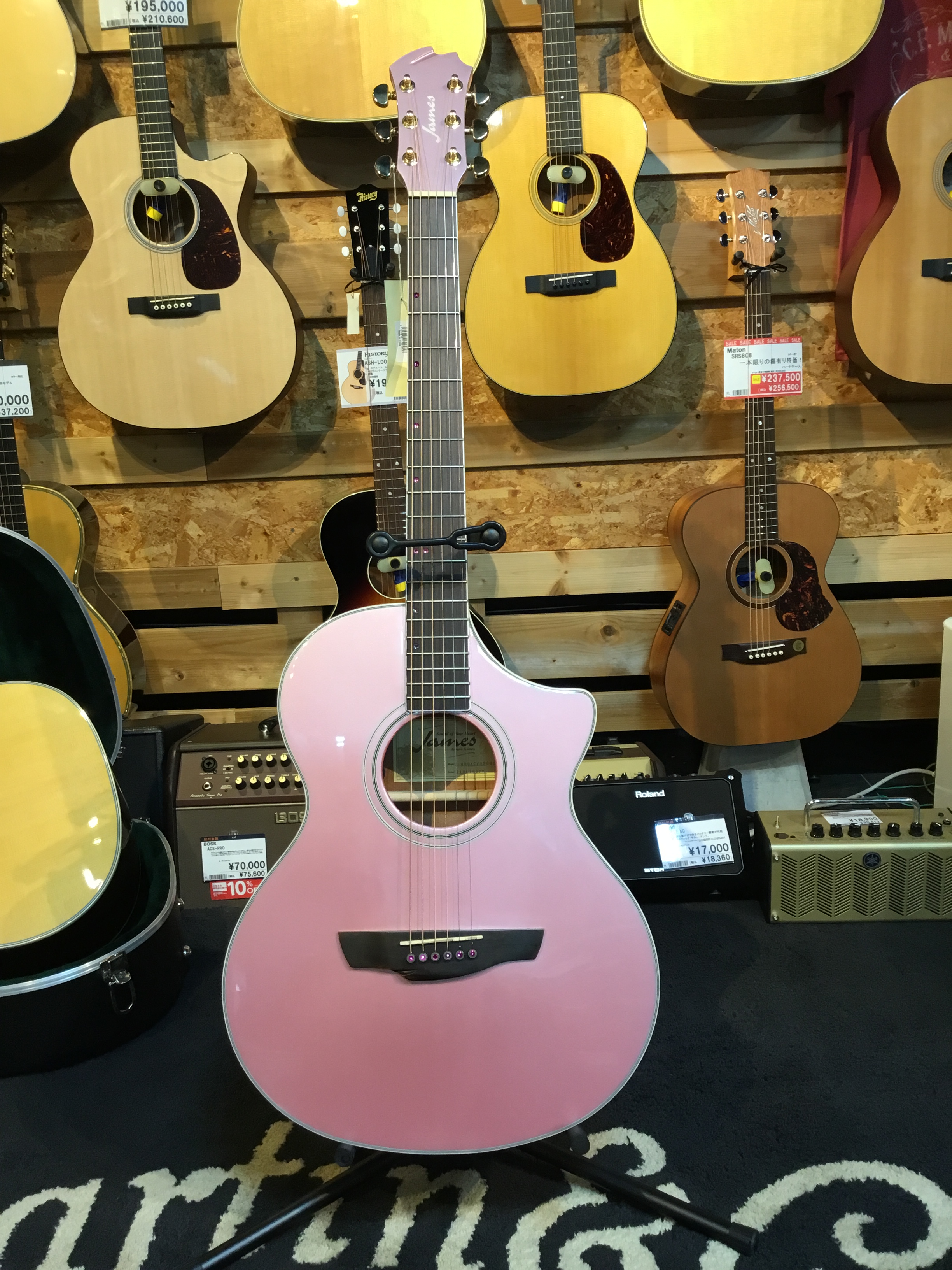 James J-400AC/SPC好評展示中です！