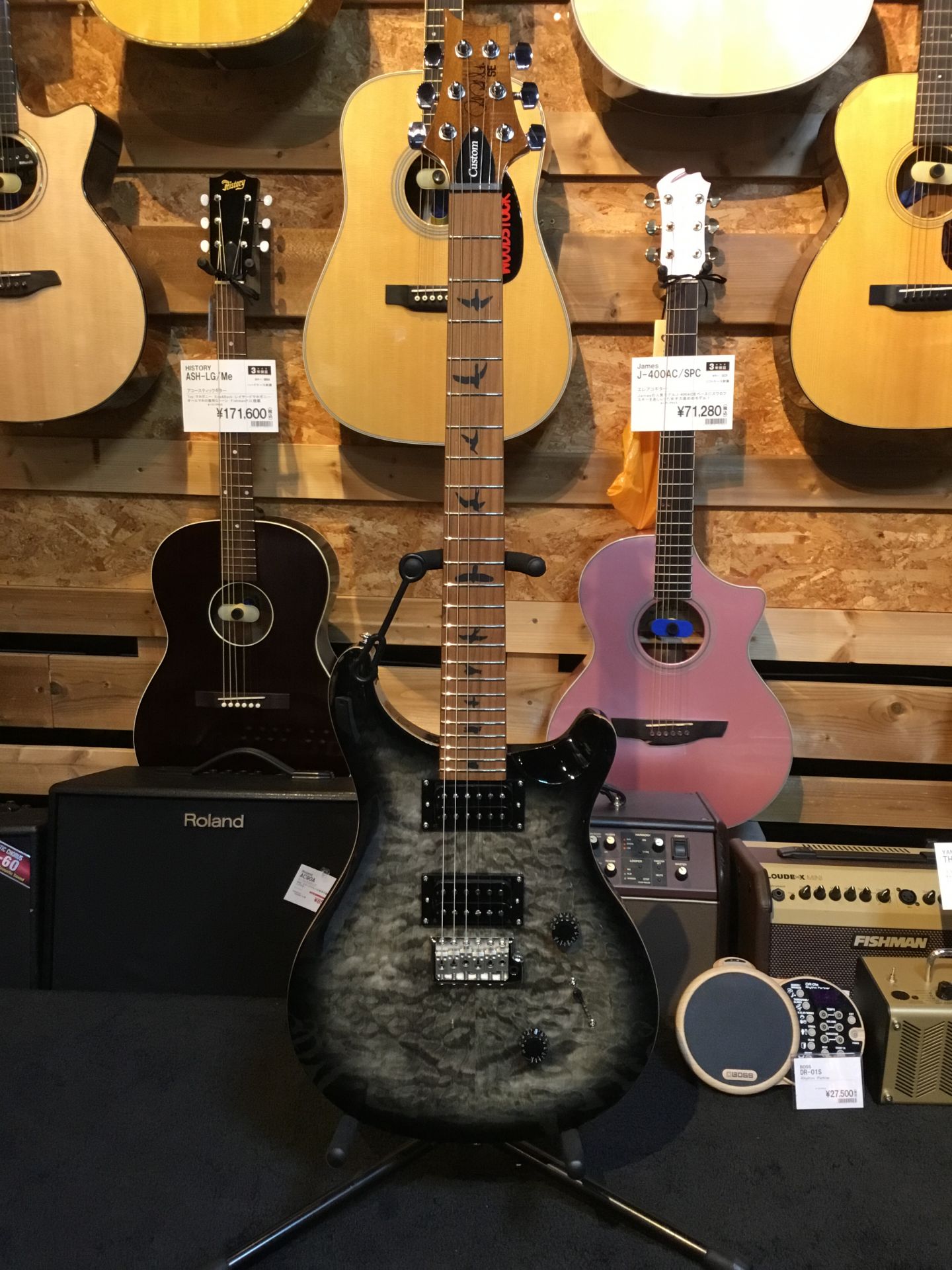 *ミュージシャンも愛用する一本 【PAUL REED SMITH】の新製品【SE CU24 RSTM】が当店にも入荷しました！ ネック・指板にローズテッドメイプルを採用しており，立ち上がりのはやいサウンドを実現。 プレイアビリティが高く多彩なトーンが魅力的です。 店頭では実際にお試しいただけます。  […]