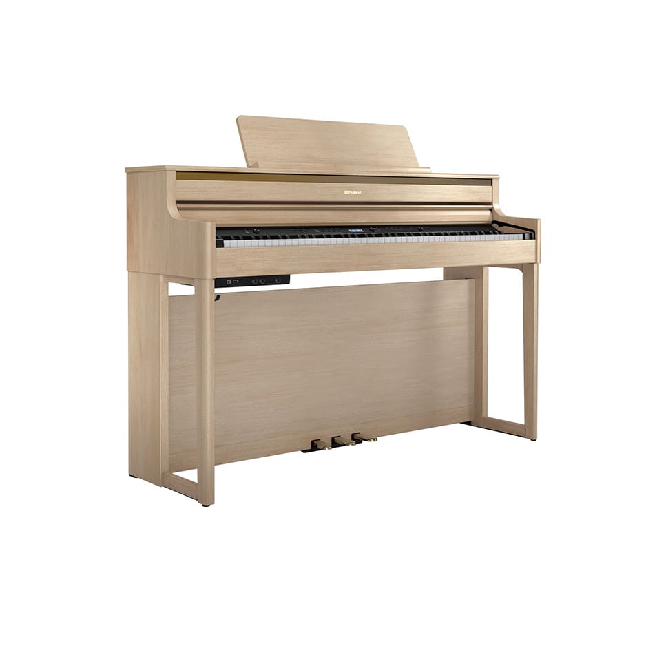 RolandHP704