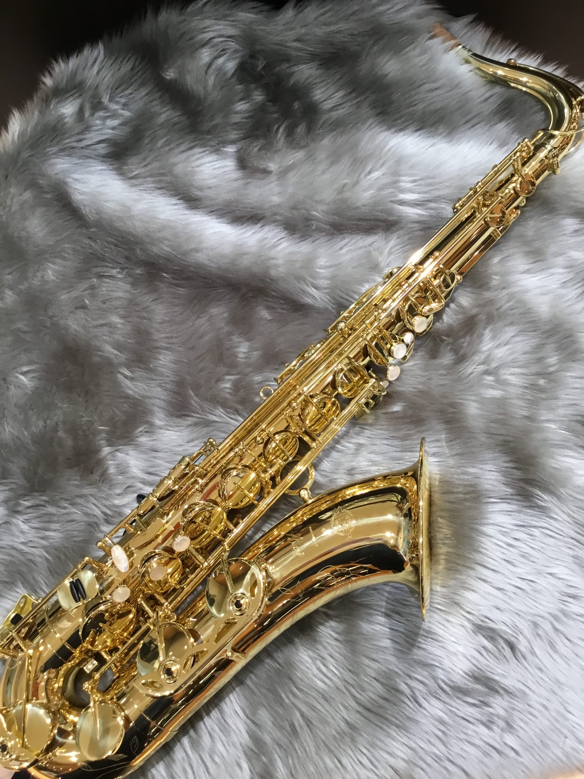 Selmer（セルマー）/テナーサックス「Axos」入荷しました！！