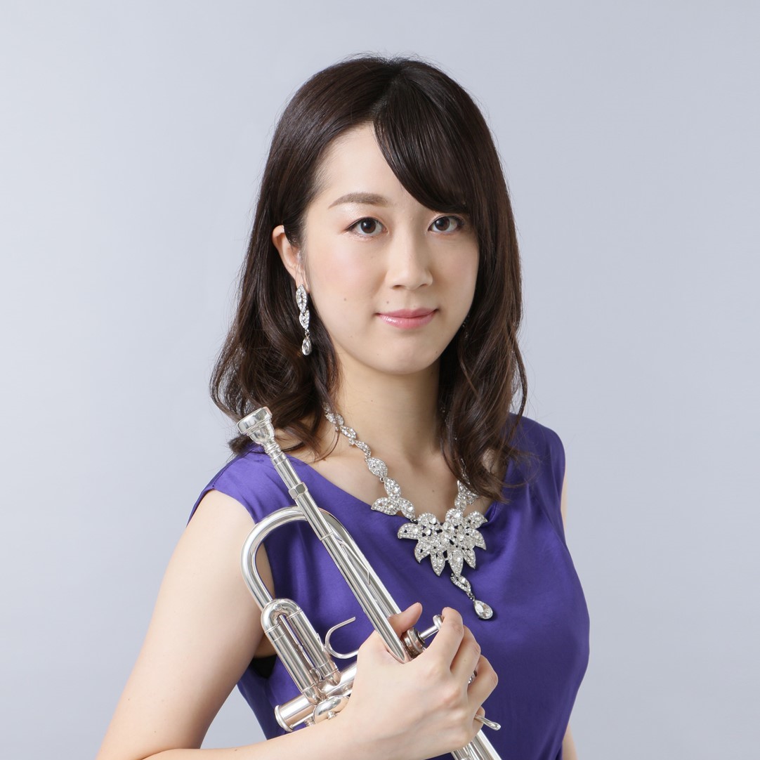 CONTENTSプロフィール筒井先生にインタビュー！スタッフが体験レッスンを受けてみました！お問い合わせプロフィール 筒井先生にインタビュー！ Q1.先生がトランペットを始めたきっかけは何ですか？ いとこがトロンボーンを吹いていて、金ピカの楽器にあこがれて小学校の金管バンド部に入りました。メロディー […]