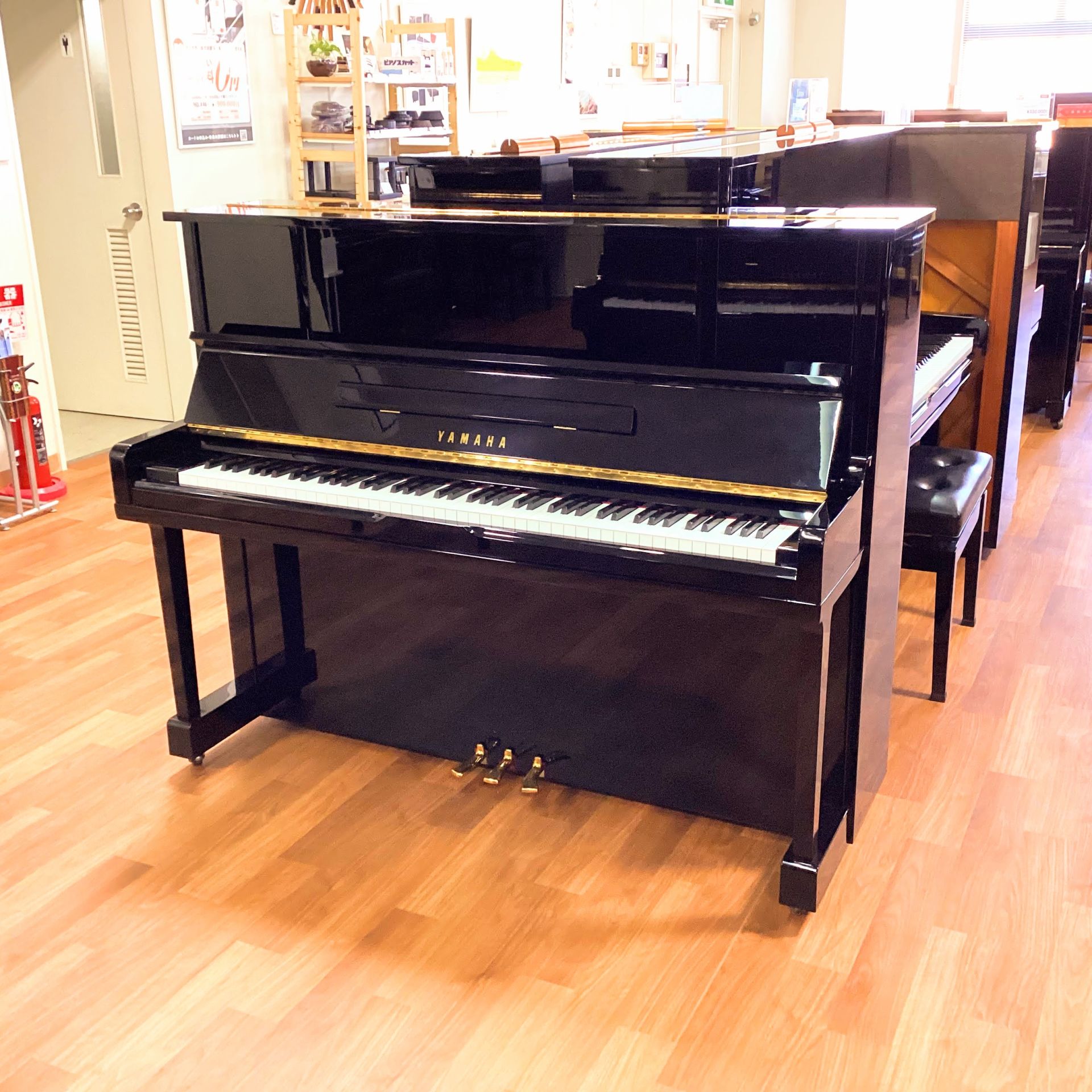 YAMAHAUX10Bl