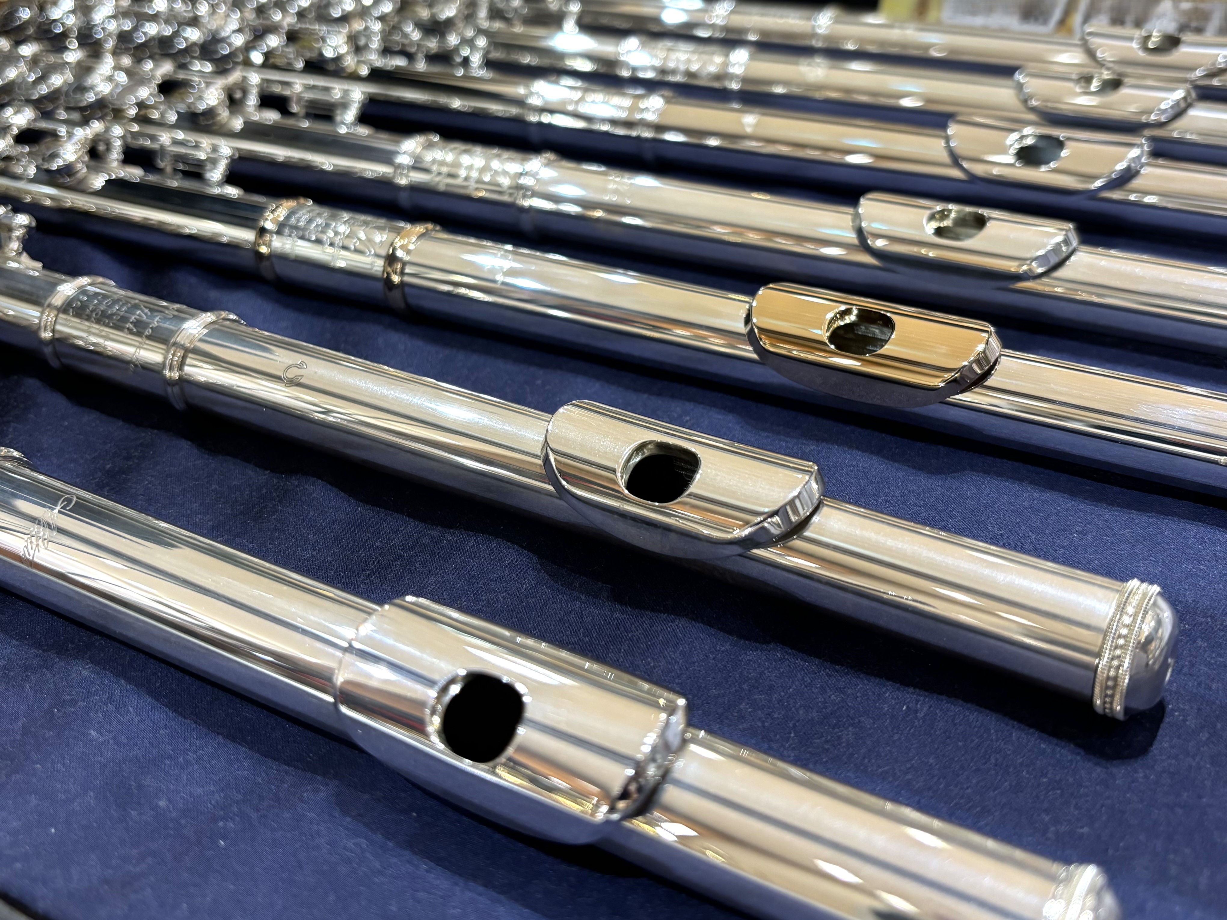 CONTENTSヤマハフルートフェアを開催いたします！YAMAHAフルートフェア展示ラインナップ【同時開催】星野奈菜美さんによるフルートPremium Lesson＆Concertご予約・お問い合わせヤマハフルートフェアを開催いたします！ 期間中はヤマハ製フルートのスタンダードモデルからハンドメイド [&hellip;]