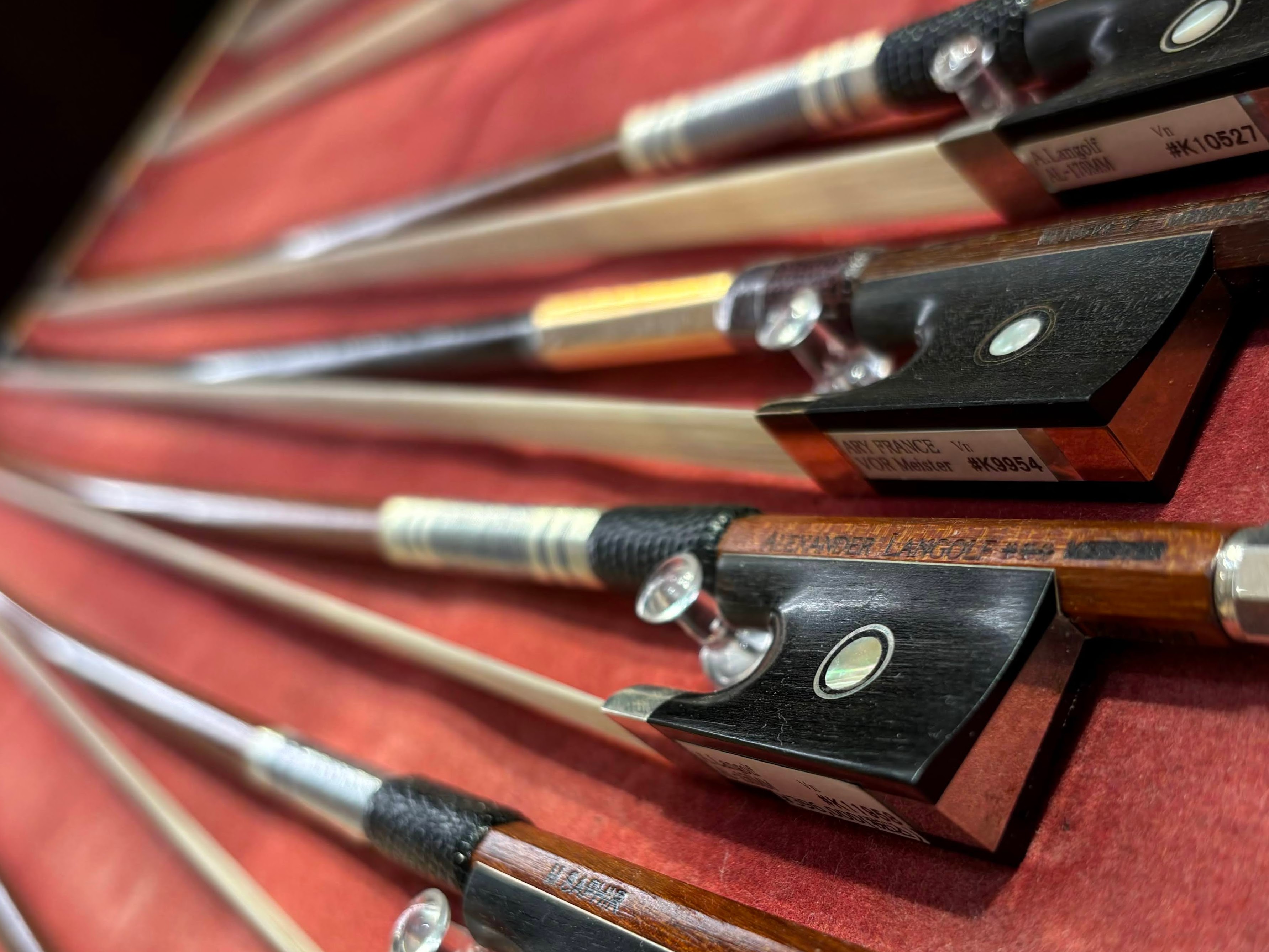 皆さんこんにちは！ 島村楽器ららぽーと名古屋みなとアクルス店、弦楽器担当の島越（しまこし）です。 ゴールデンウィーク期間中に「弦楽器　弓フェア・相談会」を開催いたします！ 弦楽器について悩んでいることや、初めて弦楽器に触れるときに気になることを解決いたします✨ 【会期】 4月29日(水)〜5月10日 [&hellip;]