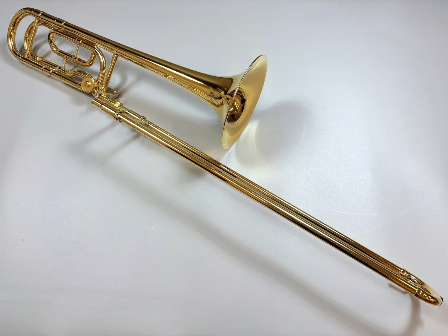 YAMAHA中古YSL-8425