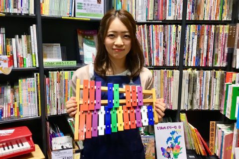 スタッフ写真 ドラム・楽譜・管楽器アクセサリー・ドラムアクセサリー 松田