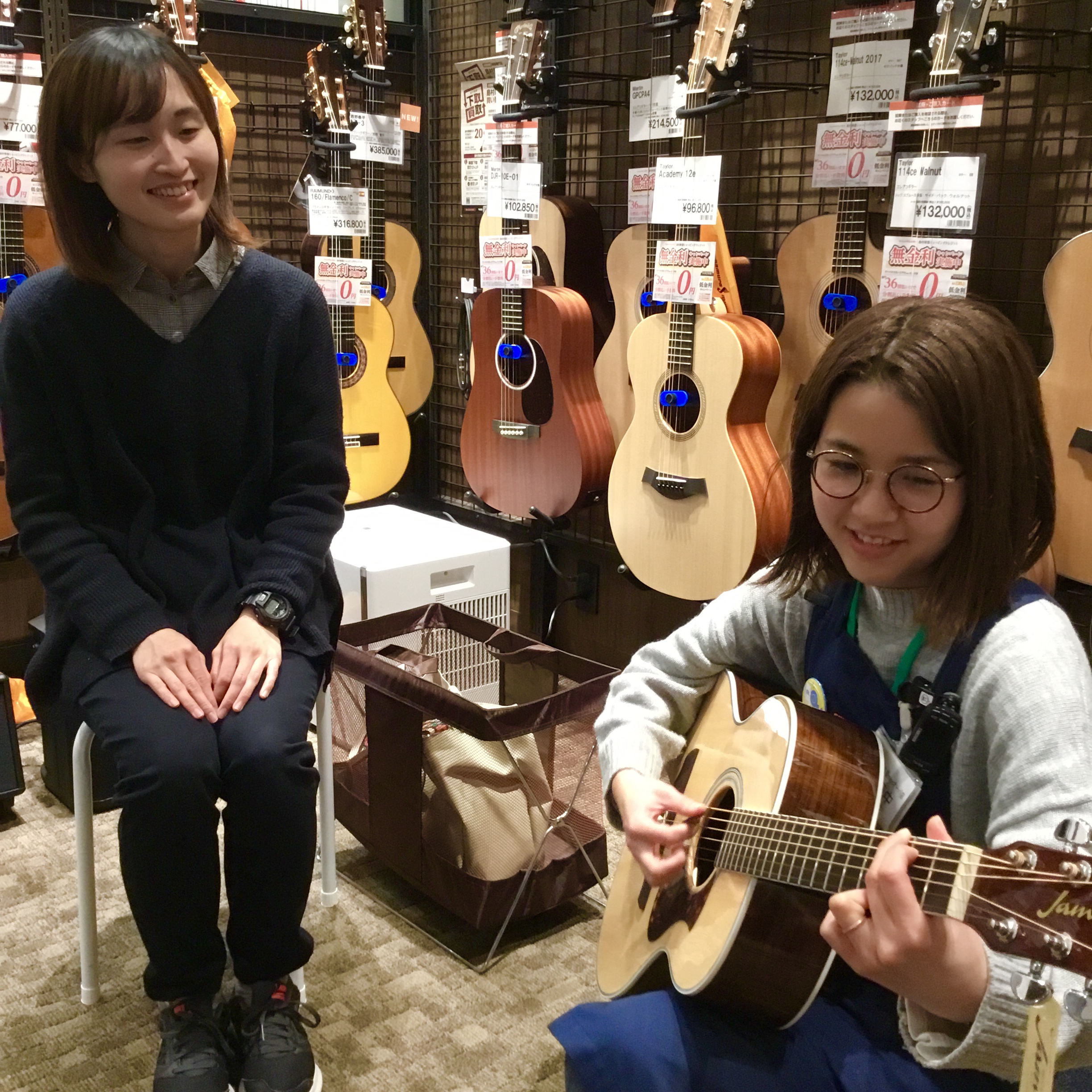 アコギ初心者さん アコースティックギターの選び方とは 代女性ヤスヨさん編 島村楽器 名古屋mozoオーパ店